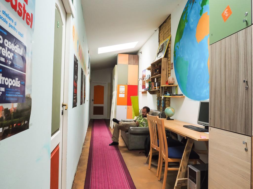 Zen Hostel Kaloşvar Dış mekan fotoğraf