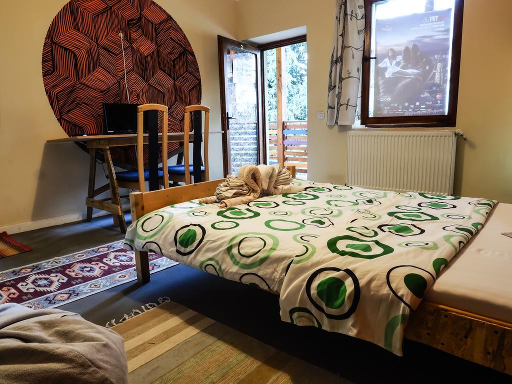 Zen Hostel Kaloşvar Dış mekan fotoğraf